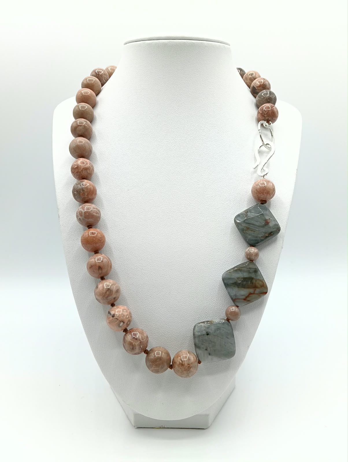 Collana Corallo Fossile COLLANE Collana Corallo Fossile COLLANE