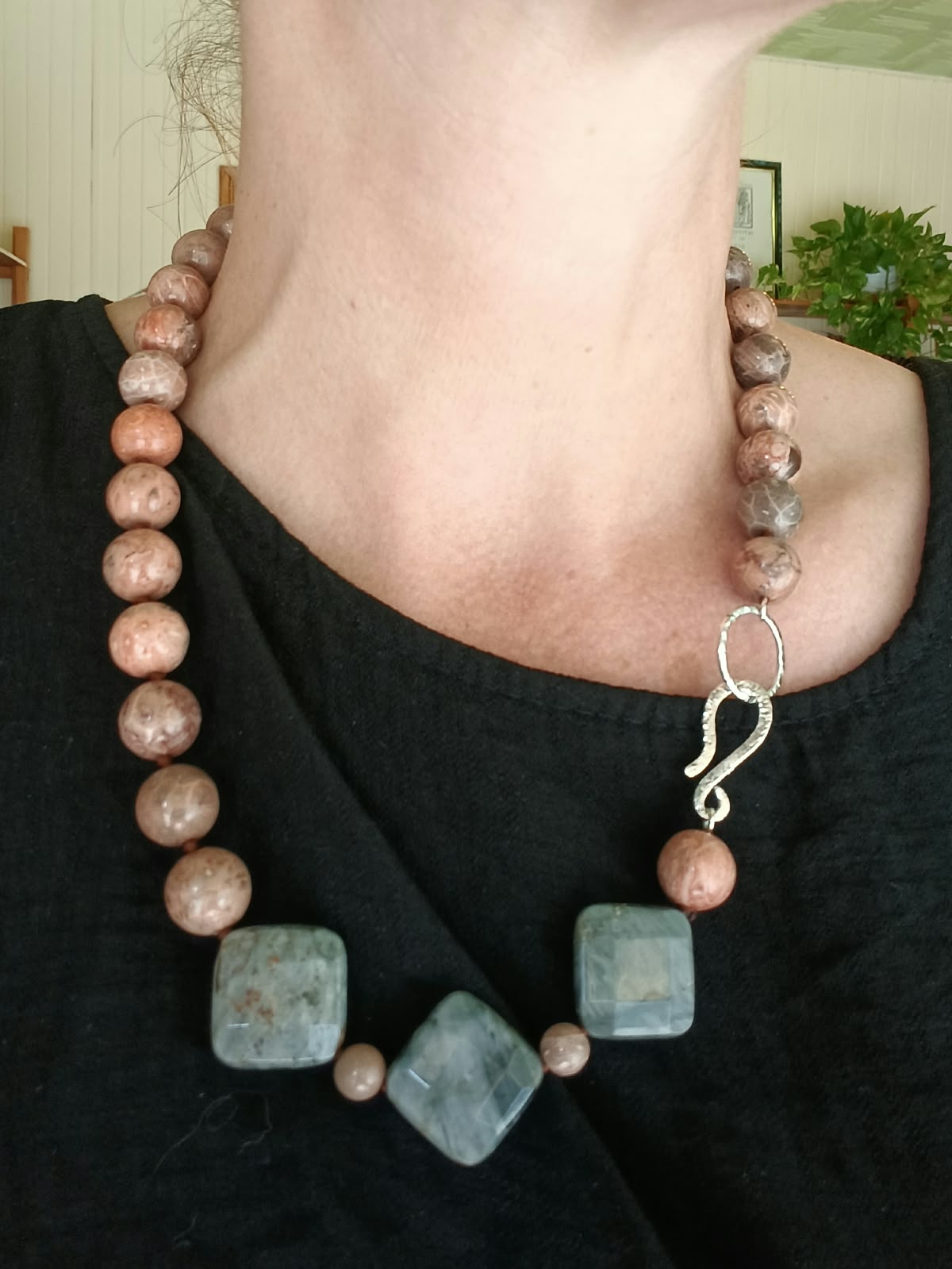 Collana Corallo Fossile COLLANE Collana Corallo Fossile COLLANE